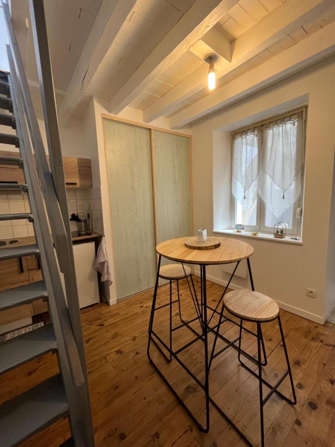Logement Au Coeur De Dole Buitenkant foto